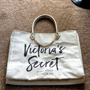 Victoria’s Secret tote bag